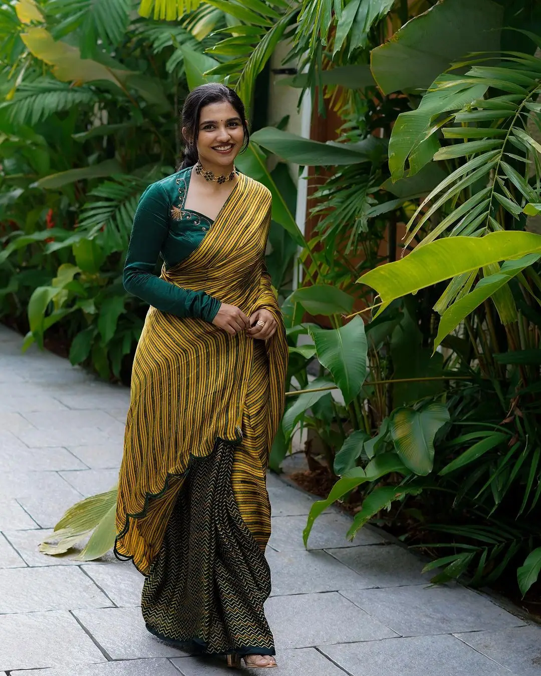 Malayalam Actress Mamitha Baiju in Green Saree Blue Blouse